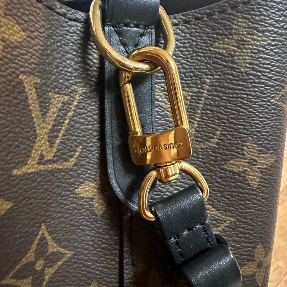 ❌SOLD❌ LOUIS VUITTON NéoNoé MM - Picture 12 of 16